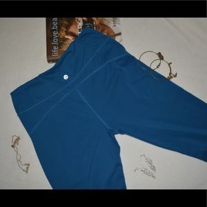 Marika Sport Cropped Leggings